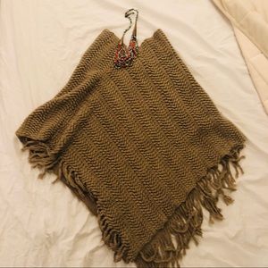 Women’s Woven Poncho